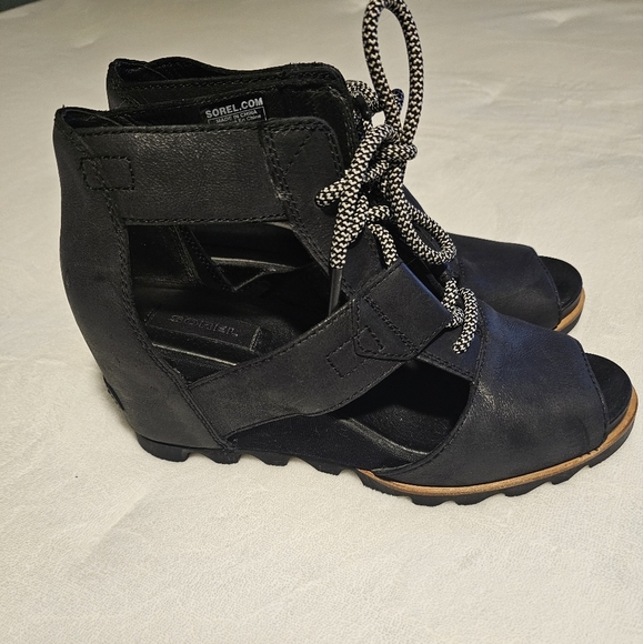 Sorel Joanie Wedge Sandals Size 9 Black Lace Up Leather - Picture 1 of 10